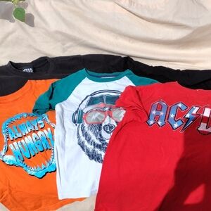 Set Of Five Boys Size Small T-shirts